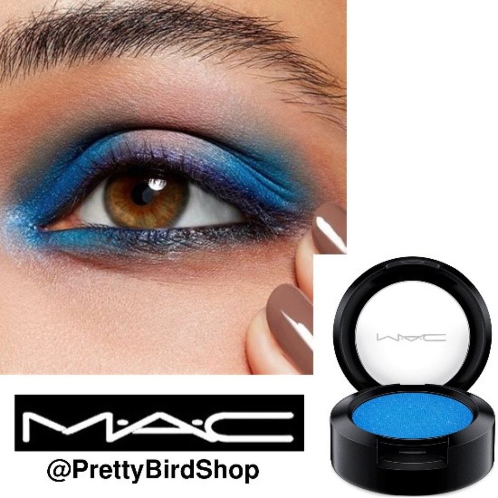 Last one! MAC TRIENNIAL WAVE eye shadow NIB Satin